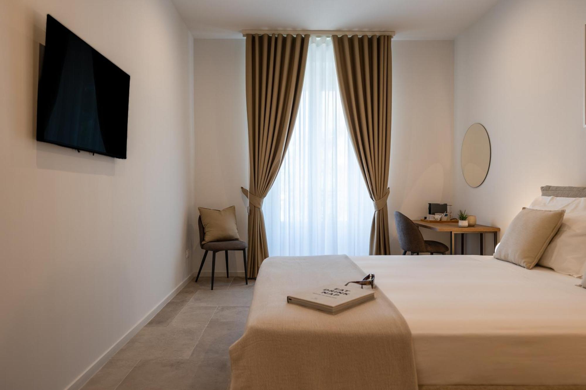 ヴィエステ Portamarina Bed & Breakfast エクステリア 写真