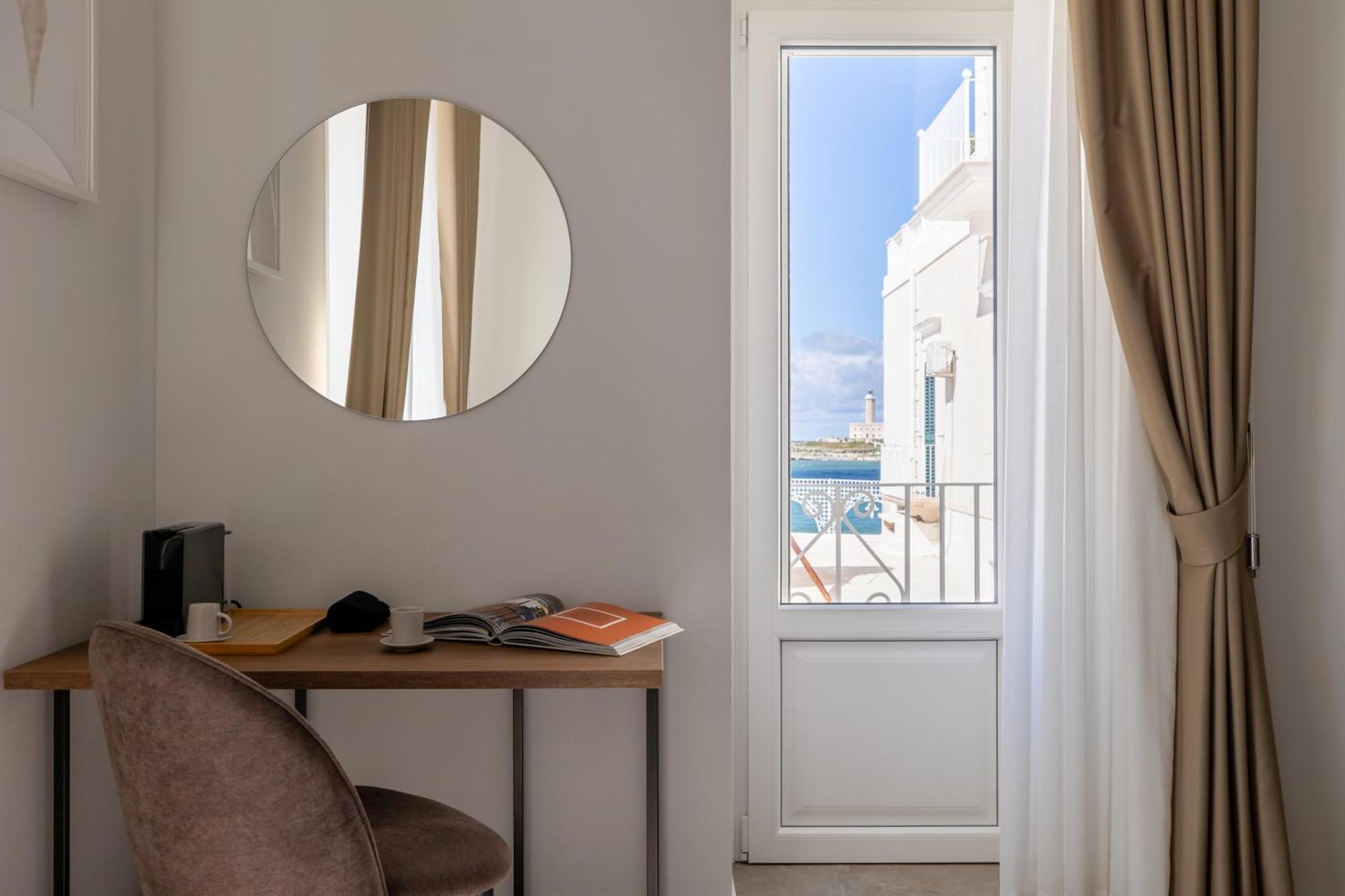 ヴィエステ Portamarina Bed & Breakfast エクステリア 写真