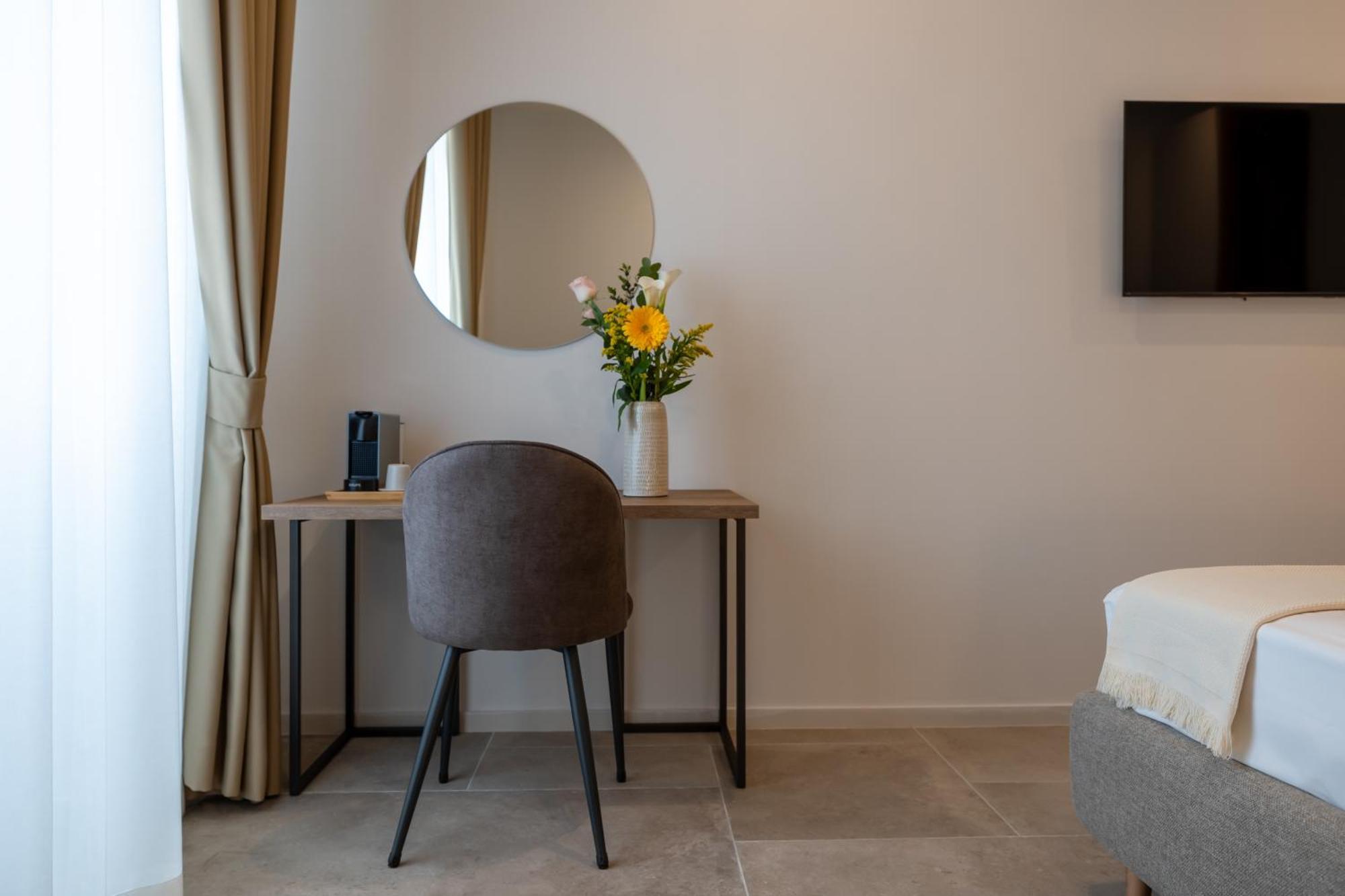 ヴィエステ Portamarina Bed & Breakfast エクステリア 写真