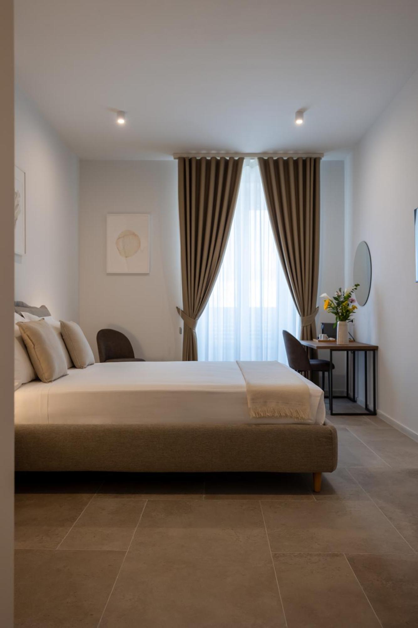 ヴィエステ Portamarina Bed & Breakfast エクステリア 写真